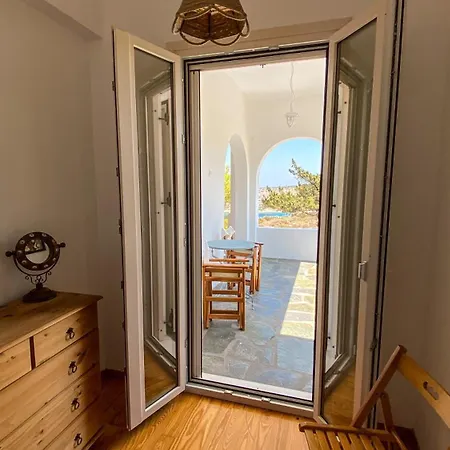 Vakantiehuis Gaia Agios Georgios (Naxos)